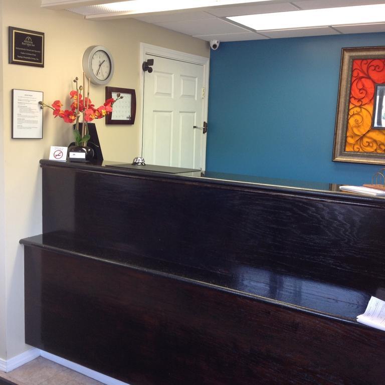 Americas Best Value Inn New London Mystic מראה חיצוני תמונה