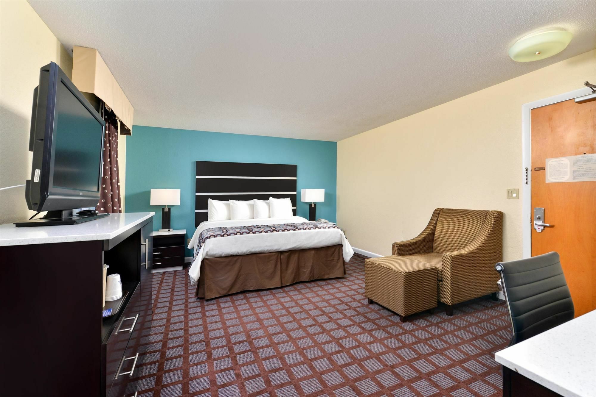 Americas Best Value Inn New London Mystic מראה חיצוני תמונה